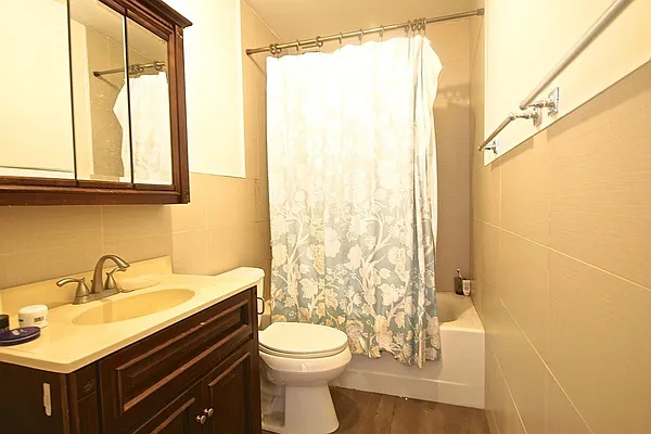 Rented by Rental Solutions Inc | media 2