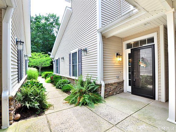 5th image of 35 Todd Street #103