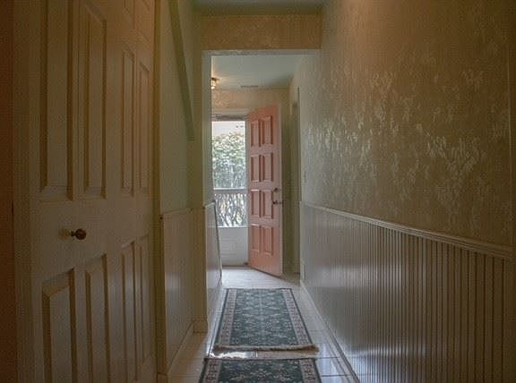 3rd image of 252 Woodbridge Ct