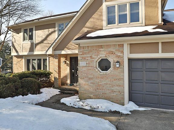 3rd image of 613 Deer Run Rd