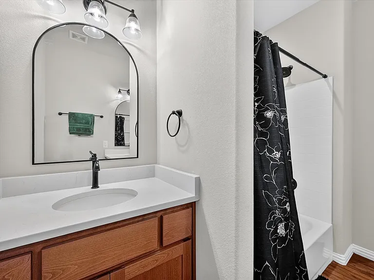225 Sante Fe St — Photo 23