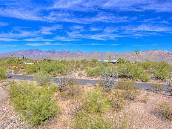 3rd image of 10850 E Calle Vaqueros
