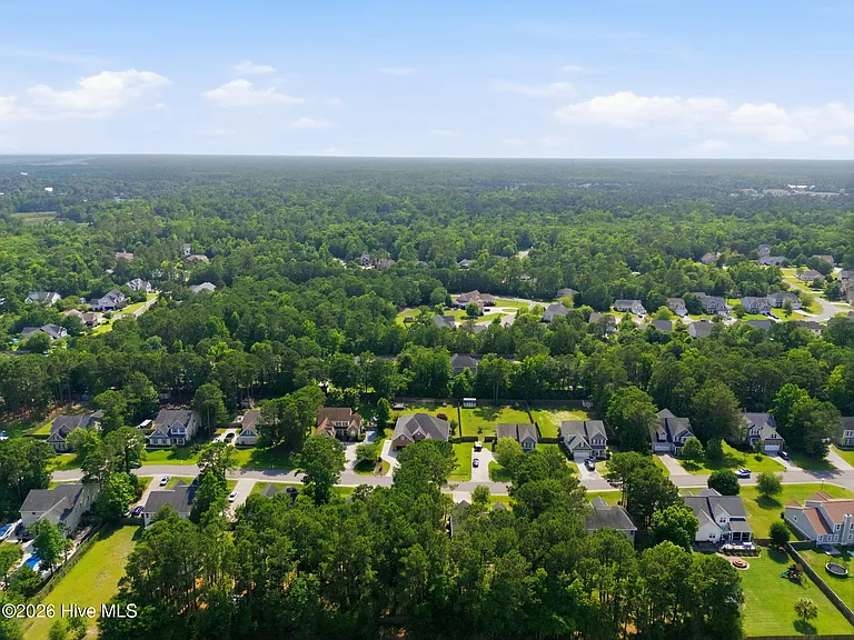 611 Majestic Oaks Dr — Photo 44