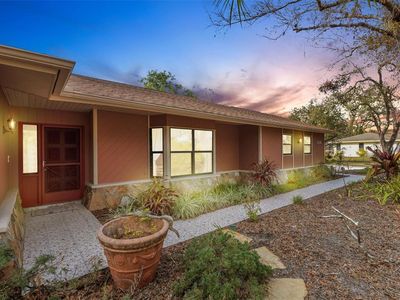2218 Shadow Oaks Rd, Sarasota, FL, 34240