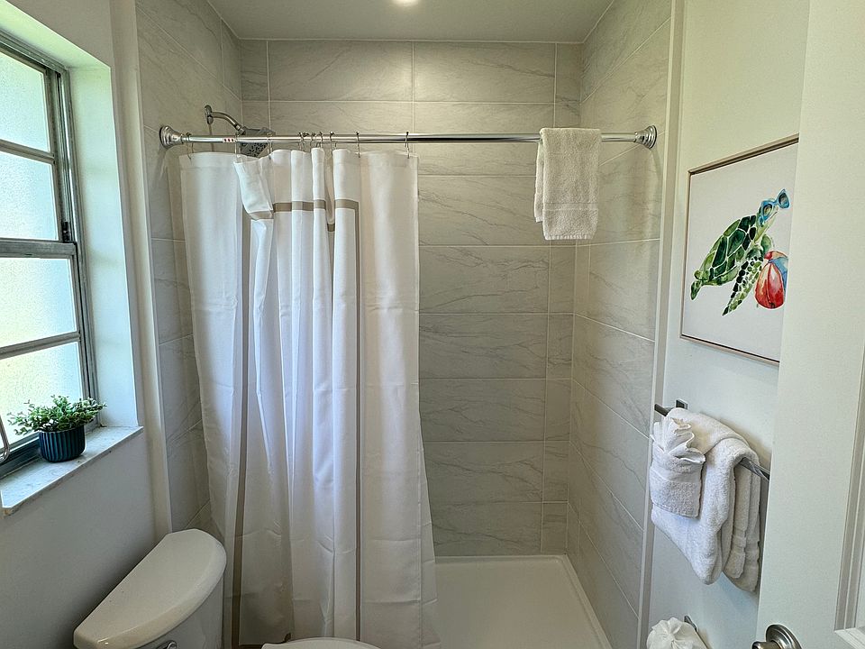2nd image of 27581 Imperial Shores Blvd #1