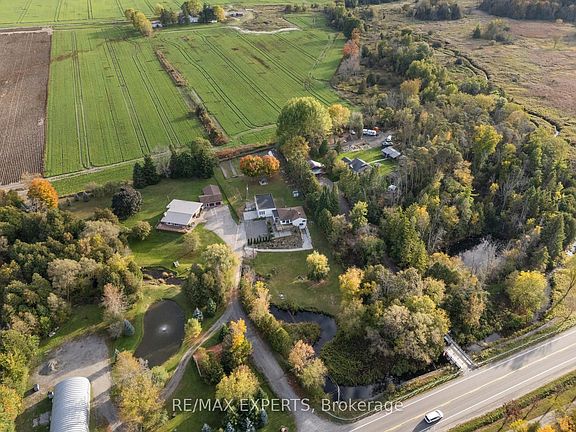 3rd image of 2821 Mount Albert Rd