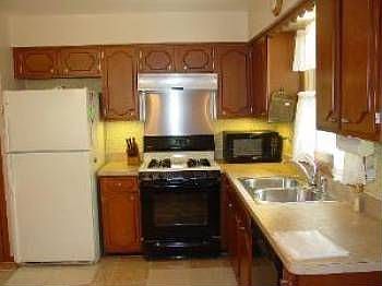 4th image of 1421 N Dunton Ave