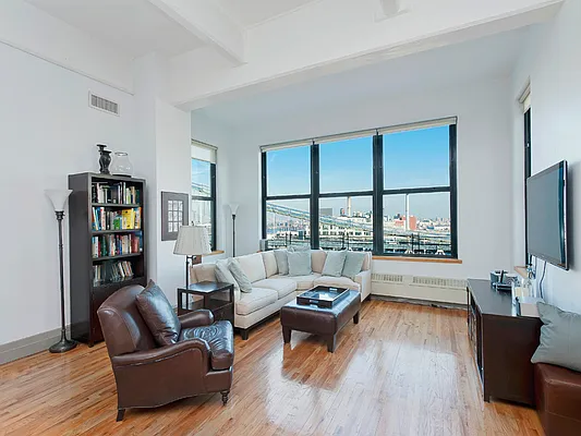 Rented by Sotheby's International Realty | media 33