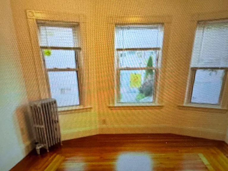 8 Waldo Ave #1 — Photo 7
