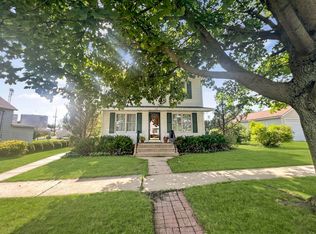 114 S Stockton St, Stockton, IL 61085