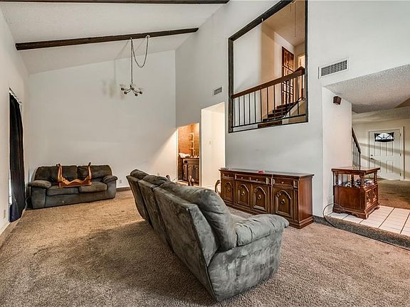4th image of 1905 Timbercreek Dr