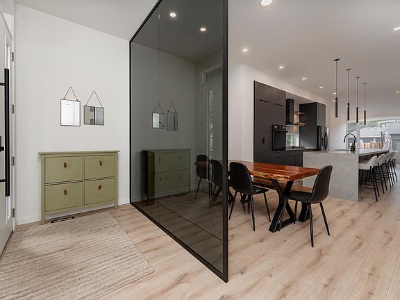 5th image of 10138 90th St NW