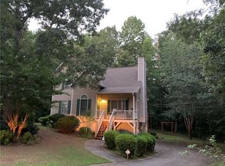 570 Austin Dr, Douglasville, GA 30134