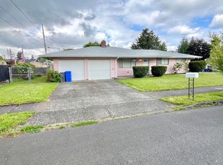 905 SE 169th Dr, Portland, OR 97233