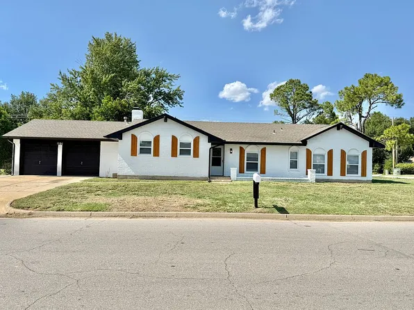 1101 SW 98th St, Oklahoma City, OK 73139