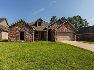 108 Couch Dr, Ruston, LA 71270