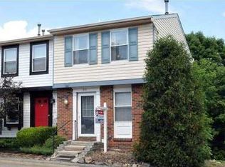 521 Timber Trl, Imperial, PA 15126