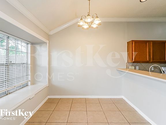 5th image of 8518 Pearl Lake Dr