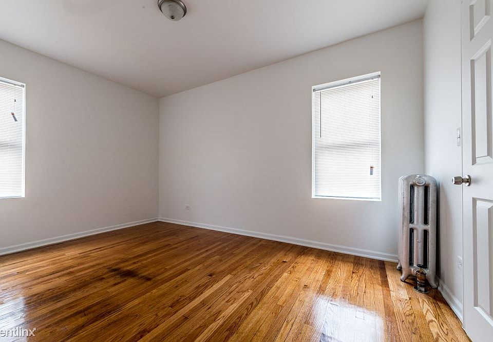 1516 W 78th St Apartments Chicago Bedroom_05