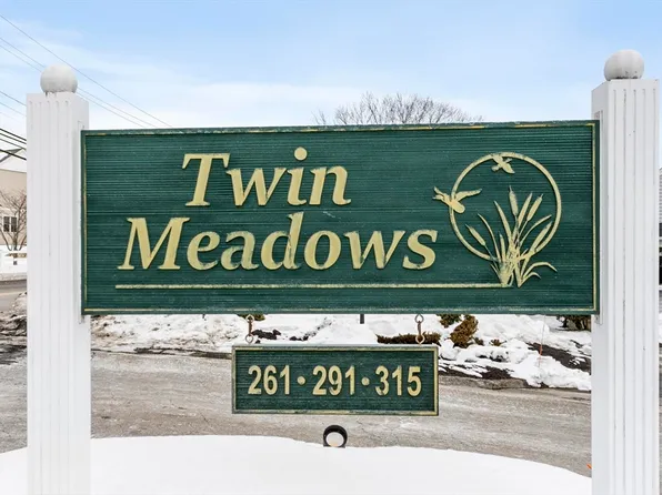 315 Broadway Rd Unit 1, Dracut, MA 01826