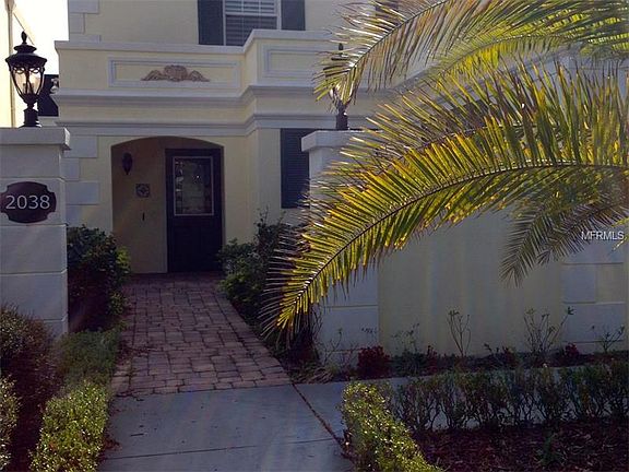 2nd image of 2038 Country Side Cir N
