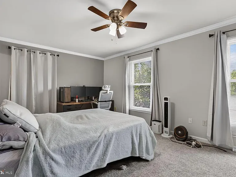 10714 Gideon Ct — Photo 13