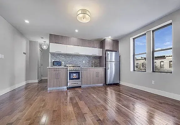 Rented by ATM Realty Service Inc | media 2