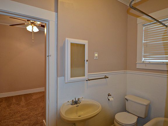 2nd image of 4389 Grant Ave