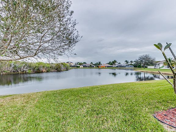 5th image of 5198 Wexford Dr