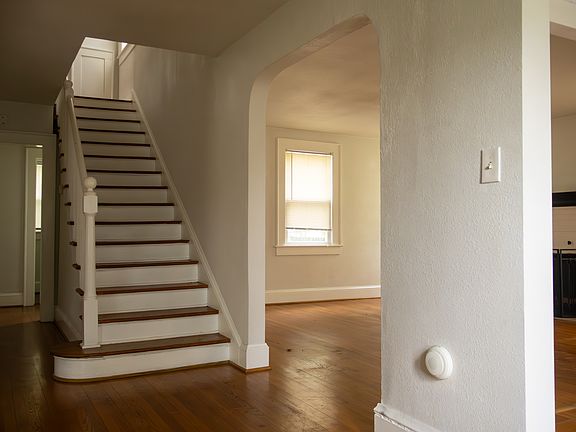 2nd image of 1736 Canton Ave