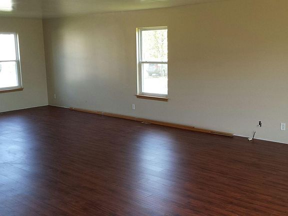 5th image of 603 Kennedy St