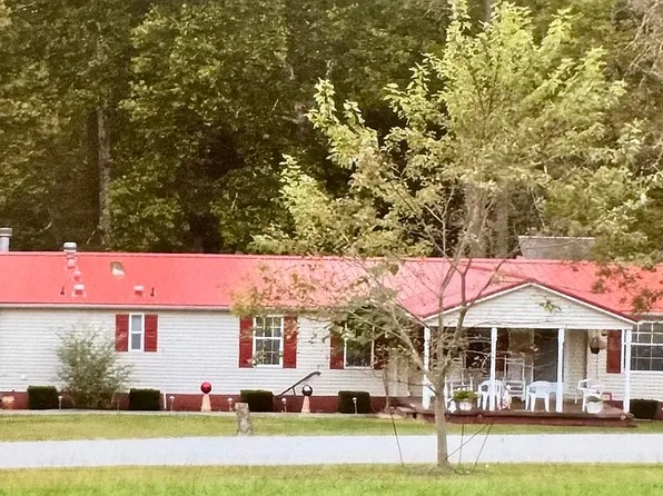 2660 Goose Creek Rd, Petroleum, WV 26161