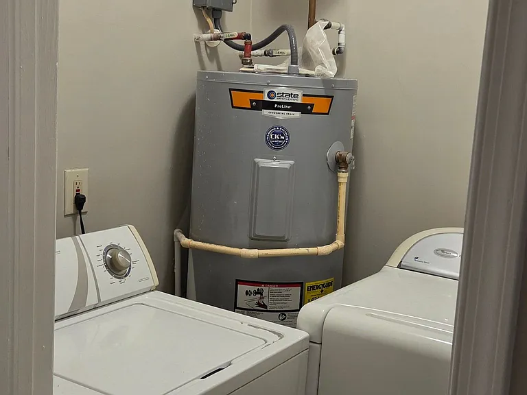 Washer and dryer included