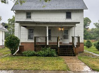 403 E Ash St, Fairbury, IL 61739