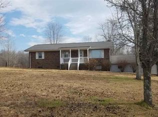 8450 Scale Rd, Benton, KY 42025