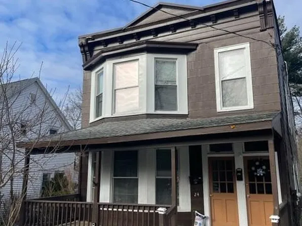 24 Woodlawn Court, Troy, NY 12180