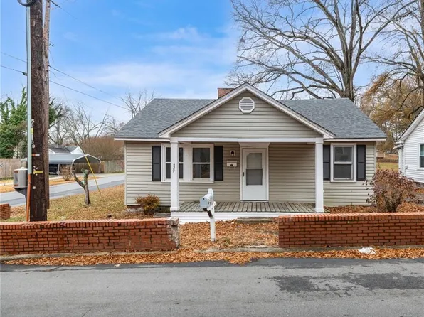 429 Patterson St, Stoneville, NC 27288