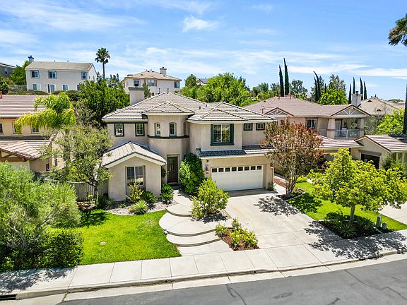 2nd image of 33389 Barrington Dr