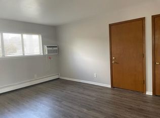 680 Lake Michigan Dr NW, Grand Rapids, MI 49534