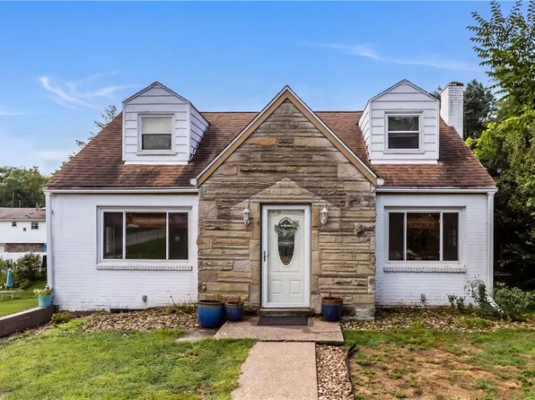225 Bernardi Dr, Pittsburgh, PA 15214