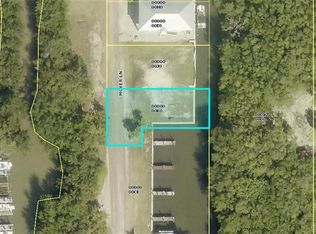 8179 Moyer Ln, Bokeelia, FL 33922