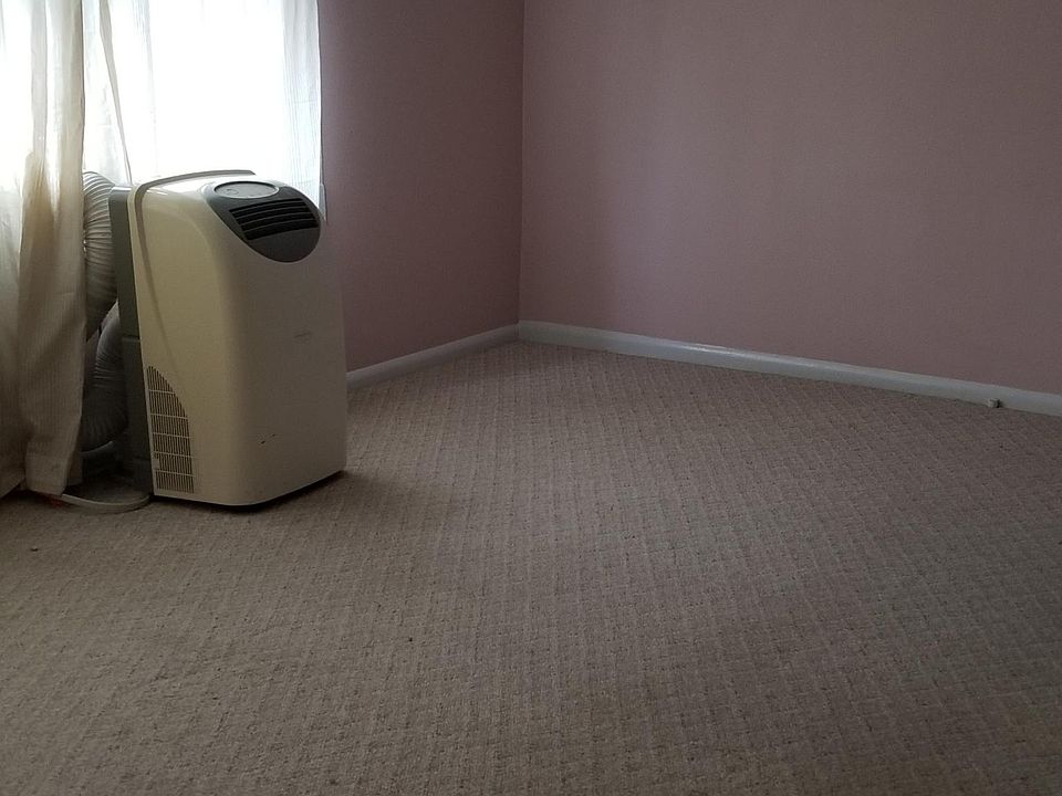 Large master bedroom