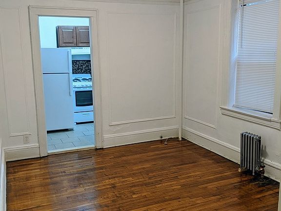 4th image of 30-83 33rd St #1A