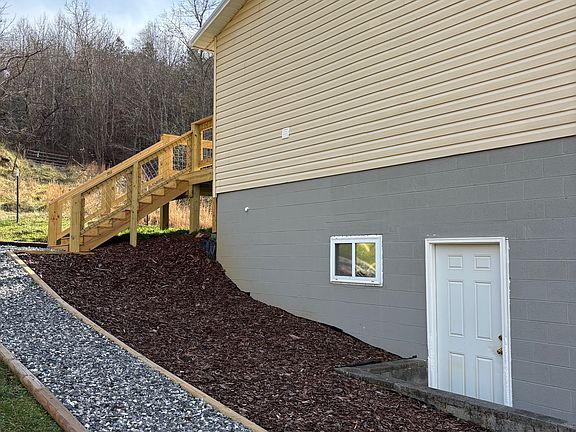 2nd image of 4083 New Leicester Hwy