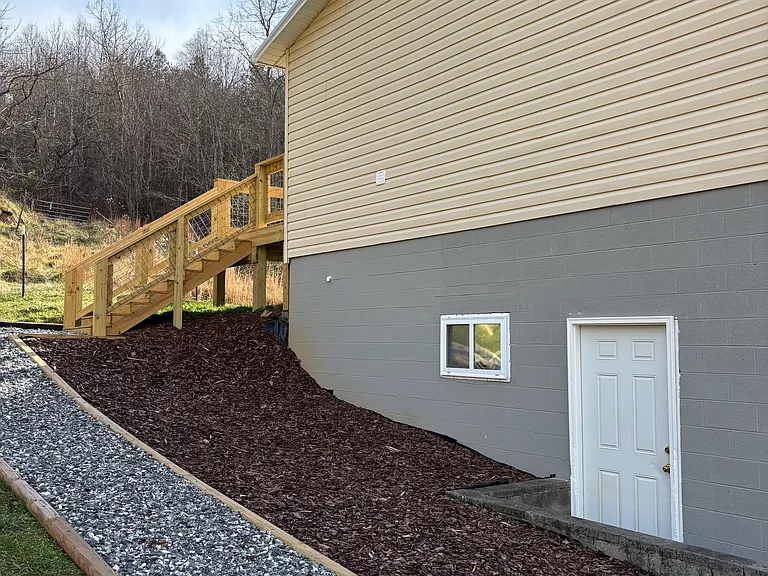 4083 New Leicester Hwy — Photo 2