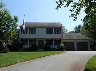 6 Autumn Ct, Dartmouth, MA 02747