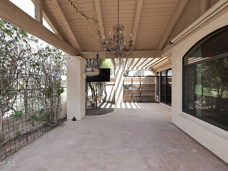 8100 E Camelback Rd #39 — Photo 33
