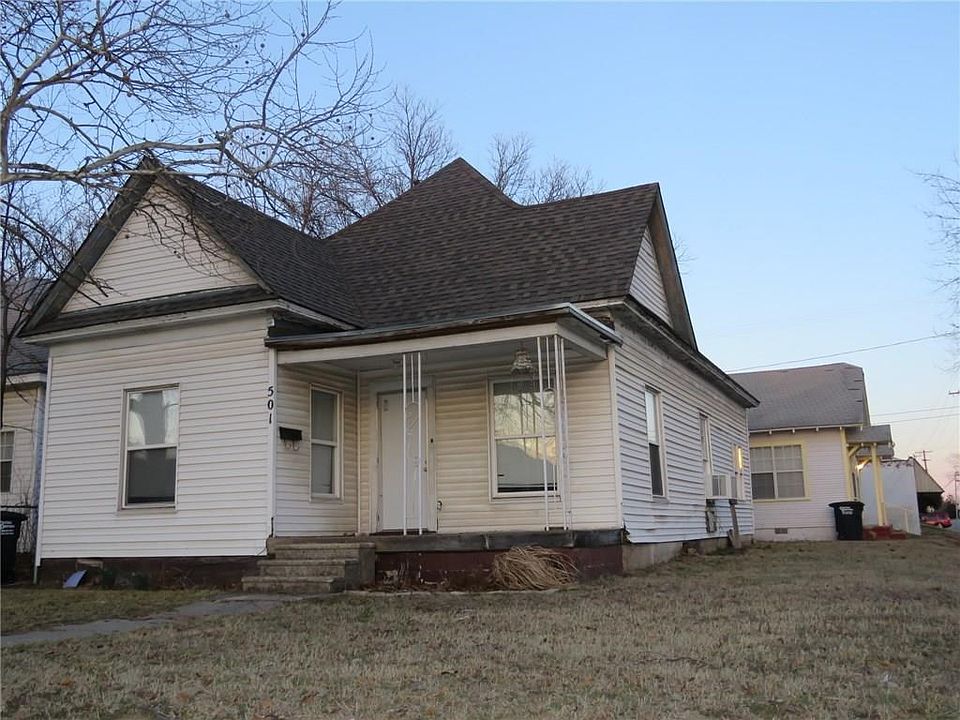 Front of property.