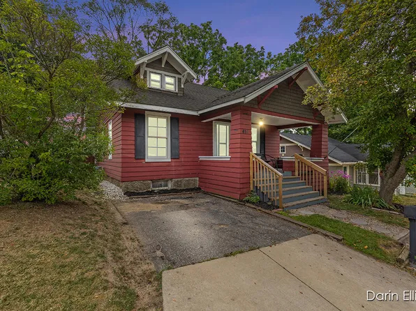 418 Taylor Ct, Ionia, MI 48846