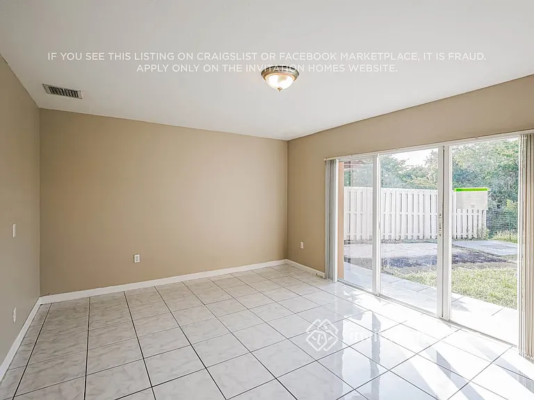 15813 SW 79th St — Photo 6